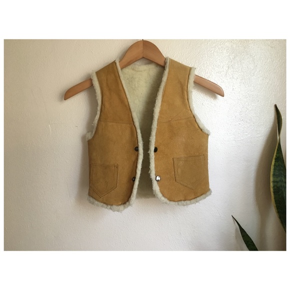 ** SOLD ** Suede Western Vest - Picture 4 of 6